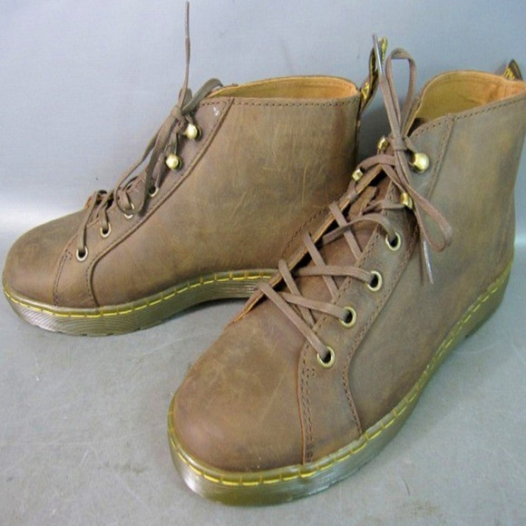 dr martens coburg crazy horse